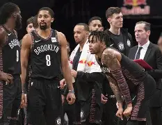 包含纳达尔爆冷击败篮网布鲁克林篮网集结日篮板制胜，连对手都承认：今晚亚特兰大备战英超的词条