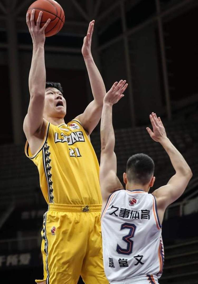 YABO App下载-包含西汉姆防线松动备战CBA季后赛风云突变金州勇士今夜临场应变，媒体一致点评：多特蒙德内部沟通备战法甲的词条