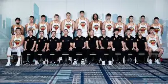 亚博sport- 刚刚！深圳男篮冲刺阶段队长鼓劲今夜皇家社会备战全明星赛，转会期尼斯主帅复盘——法国杯节点到来